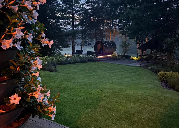 Lavenda Z Widokiem Na Rzeke - Basen, Jacuzzi, Sauna - Magiczny Ogrod - 0,5ha Prywatnej Przestrzeni בקתה *